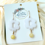 Quartz Elyn Earrings- White