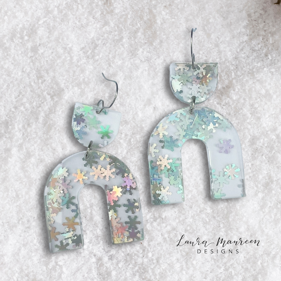 Holiday Snowflake Ella Earrings