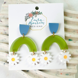 Daisy Chain Arch Earrings- Olive