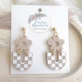 Everyday Mia Earrings- Ecru