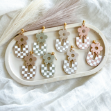 Everyday Mia Earrings- Ecru