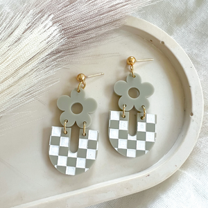 Everyday Mia Earrings- Stone