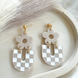 Everyday Mia Earrings- Ecru